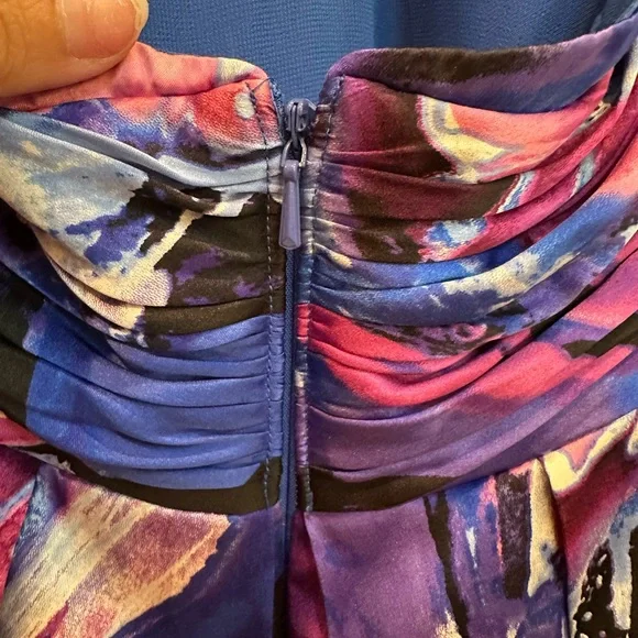 Adrianna Papell Occasions Watercolor Floral Silk Halter Fit Flare Dress Size 12 - Picture 6 of 12